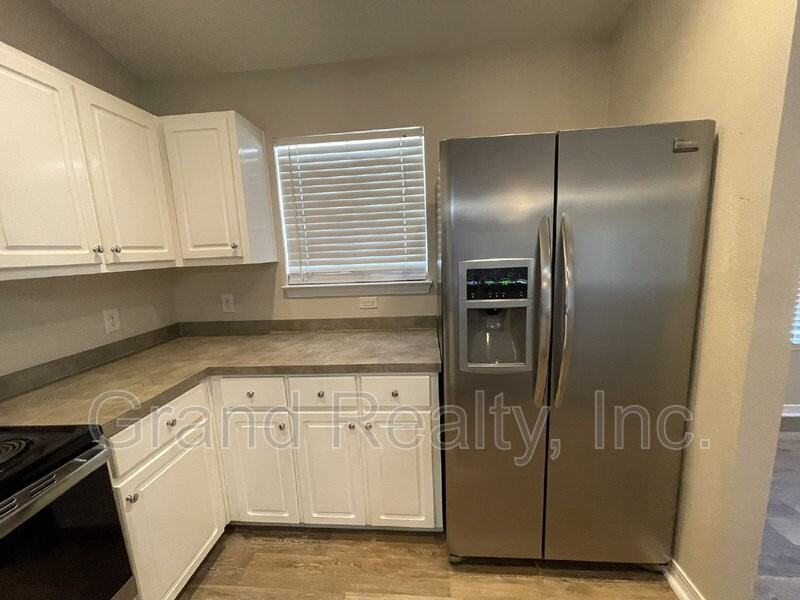 10337 Wailuku Dr - Photo 7 of 23