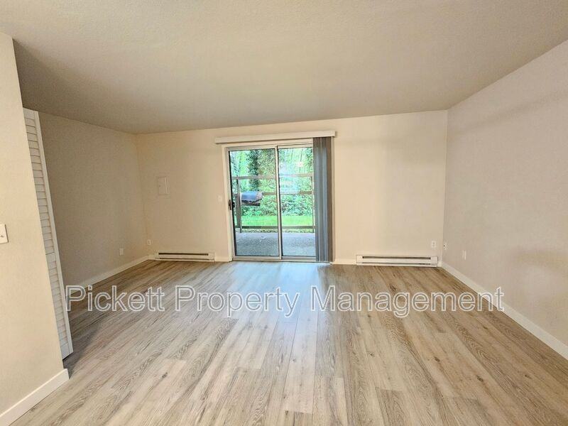 354 Nw Edvard St #G - Photo 5 of 26