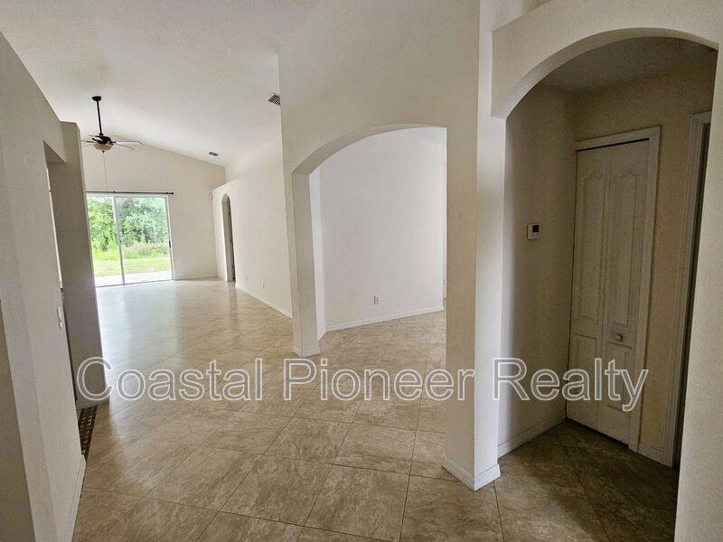 3220 Clover Blossom Cir - Photo 3 of 25