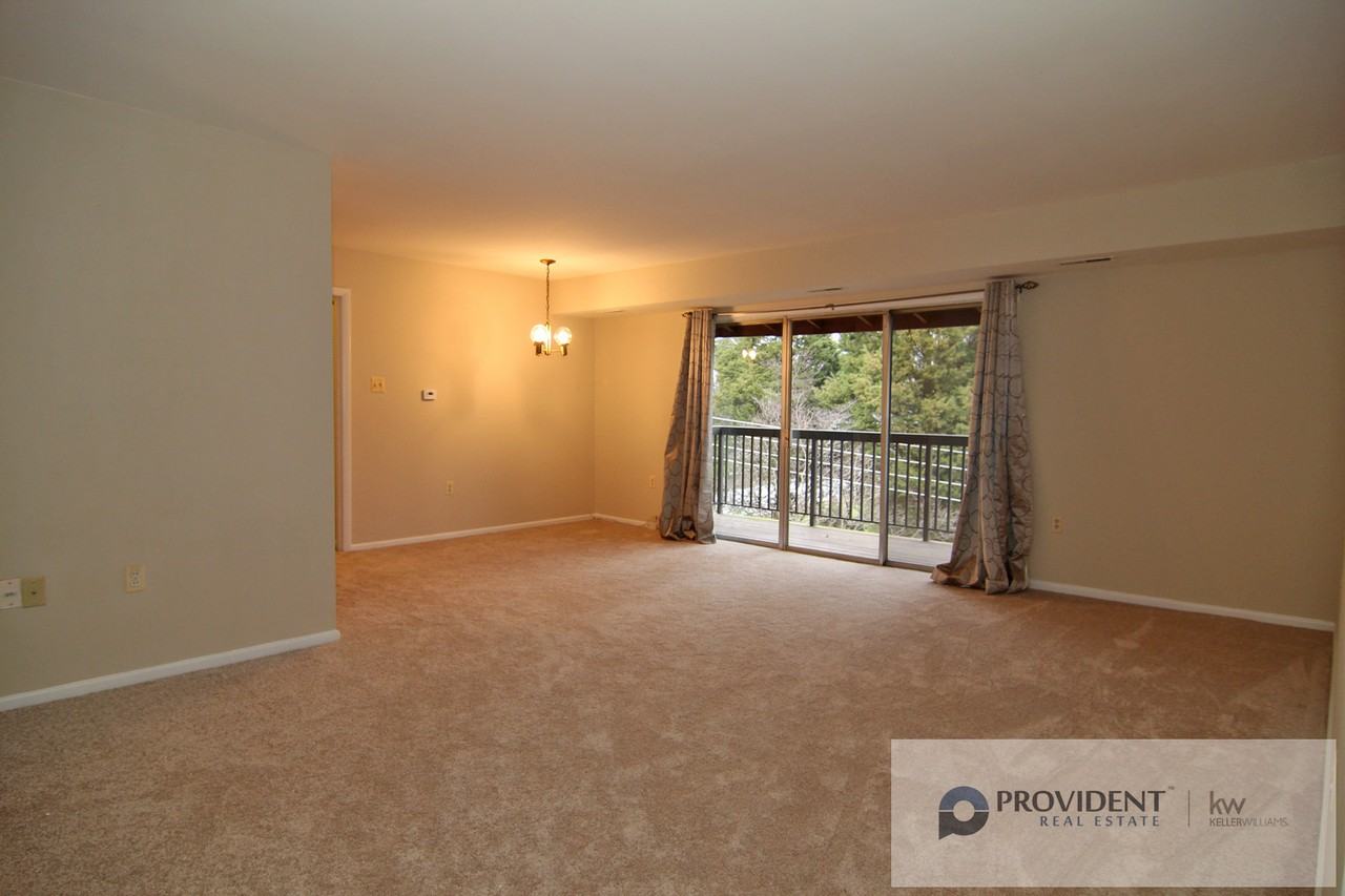 208 Park Terrace Court Southeast #53 - Photo 2 of 21