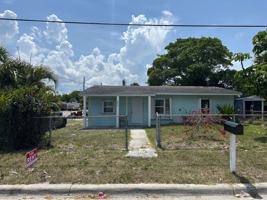 featured image of 809 Dundas Ct