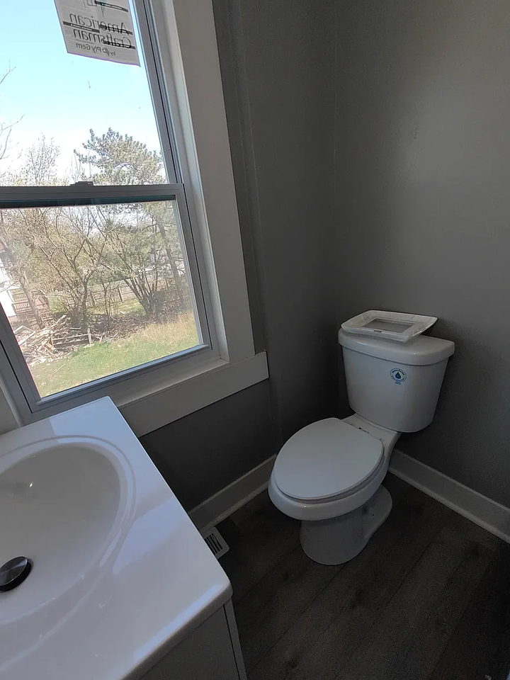 1301 Whitney Ave #201 - Photo 2 of 13