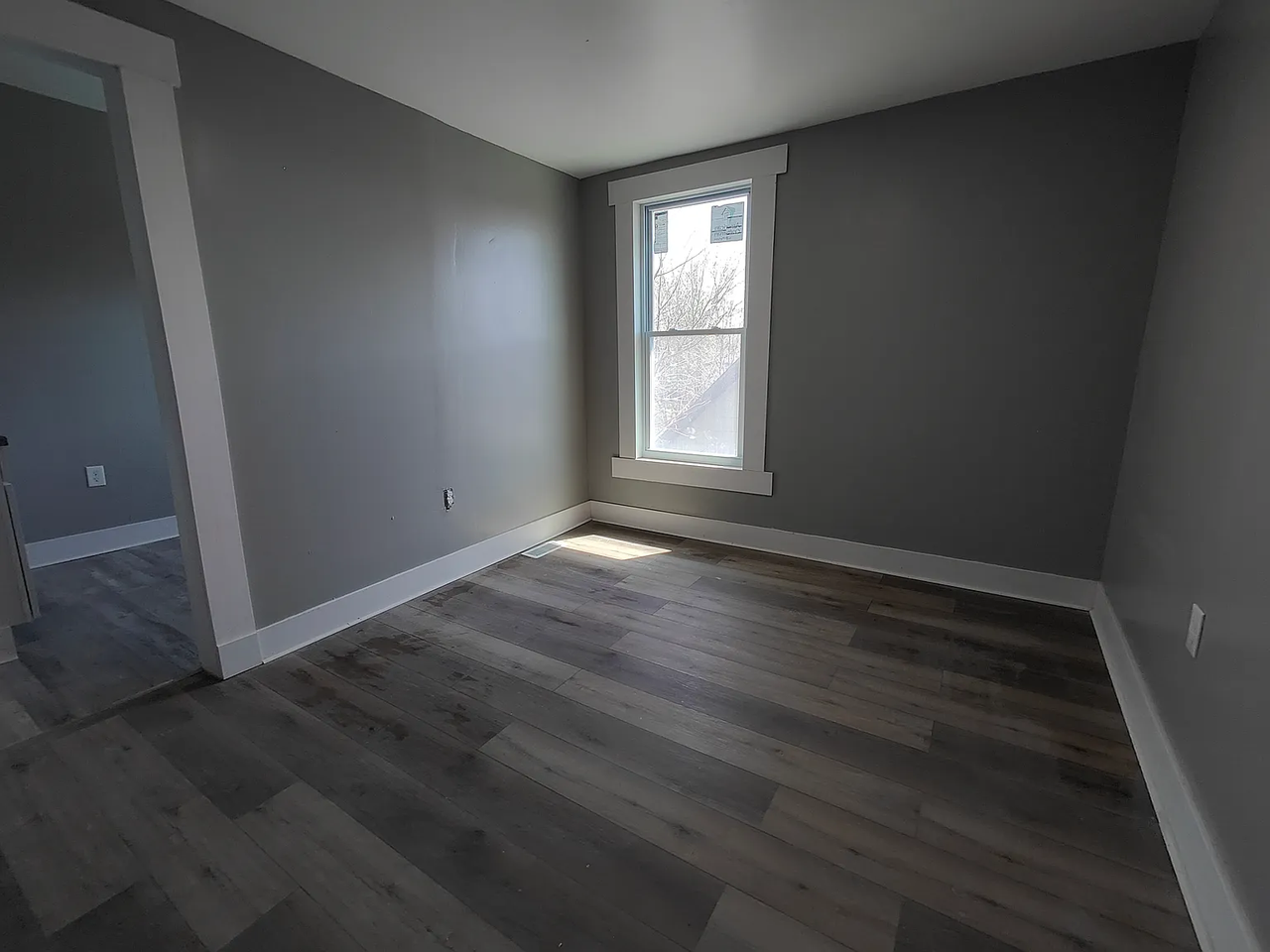 1301 Whitney Ave #201 - Photo 3 of 13