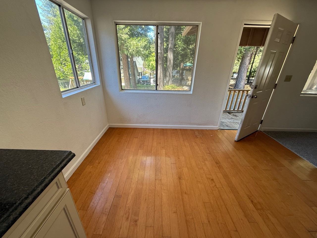 26961 Crawley Lane - Photo 3 of 14