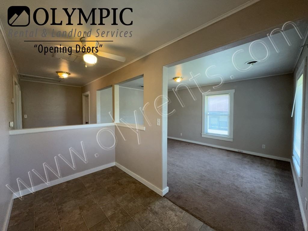 1015 State Ave Ne - Photo 6 of 20