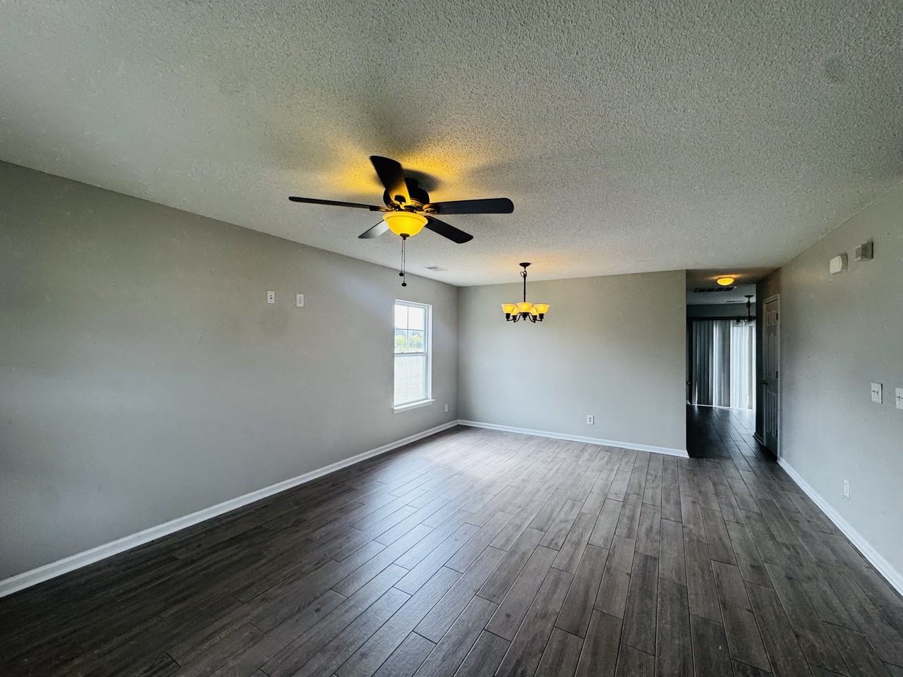 2237 Beauclair Ct - Photo 3 of 31