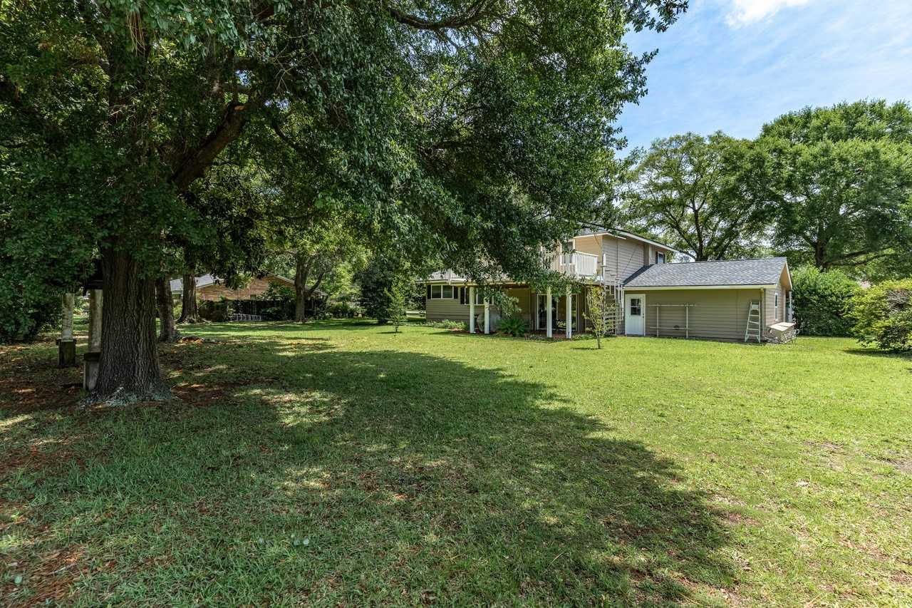 631 Country Club Ave Ne - Photo 7 of 22