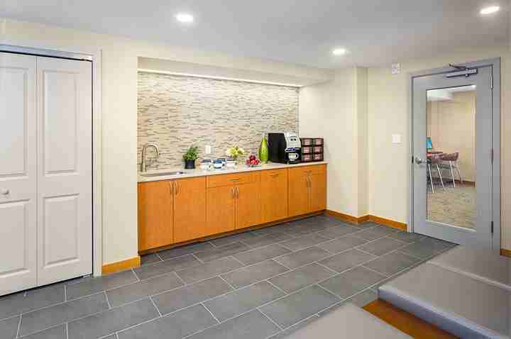 Worcester Rd - Photo 5 of 13