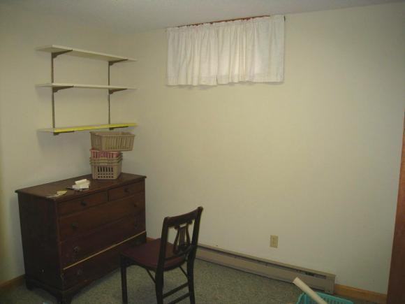 1268 Lakeshore Dr - Photo 3 of 22