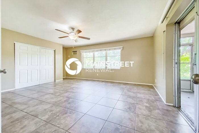 7103 Wentworth Way - Photo 3 of 16