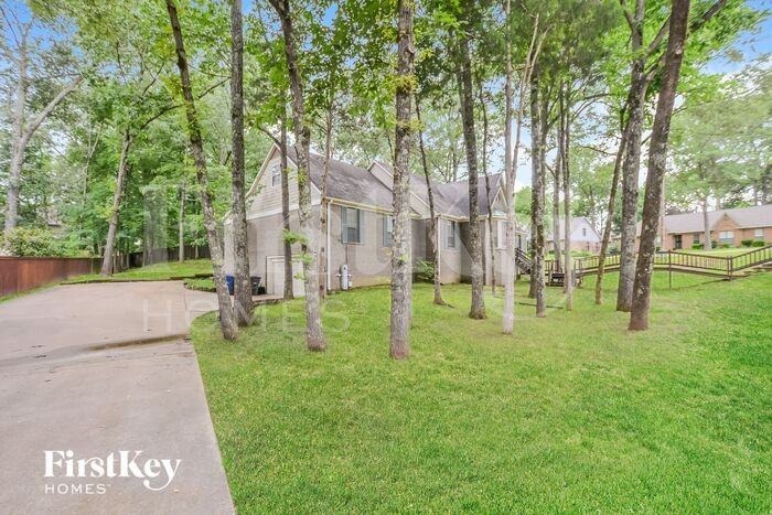 3943 Green Spruce Bnd - Photo 2 of 16