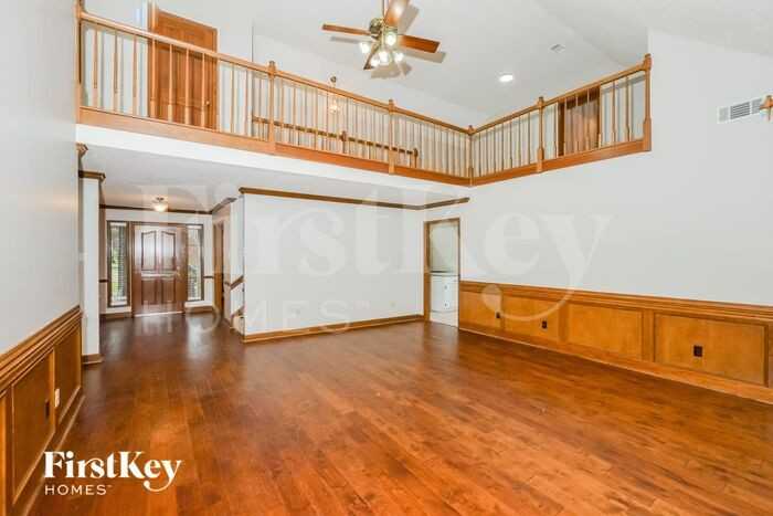 3943 Green Spruce Bnd - Photo 3 of 16