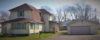 215 S 9th St - Photo 1 of 1