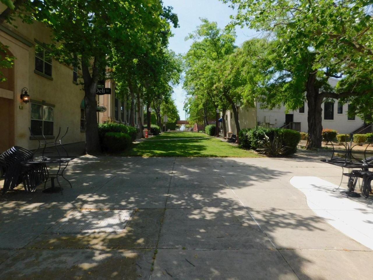 101 H. St - Photo 3 of 10