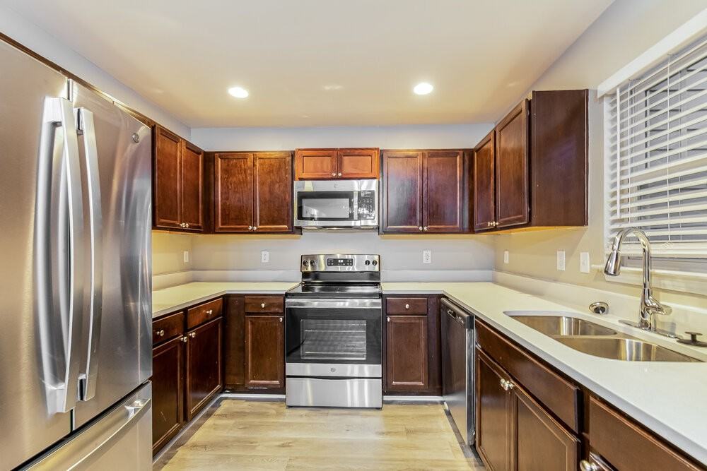 821 Skinner Dr - Photo 6 of 16