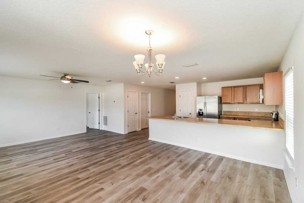 7573 Sunnydale Ln - Photo 7 of 16