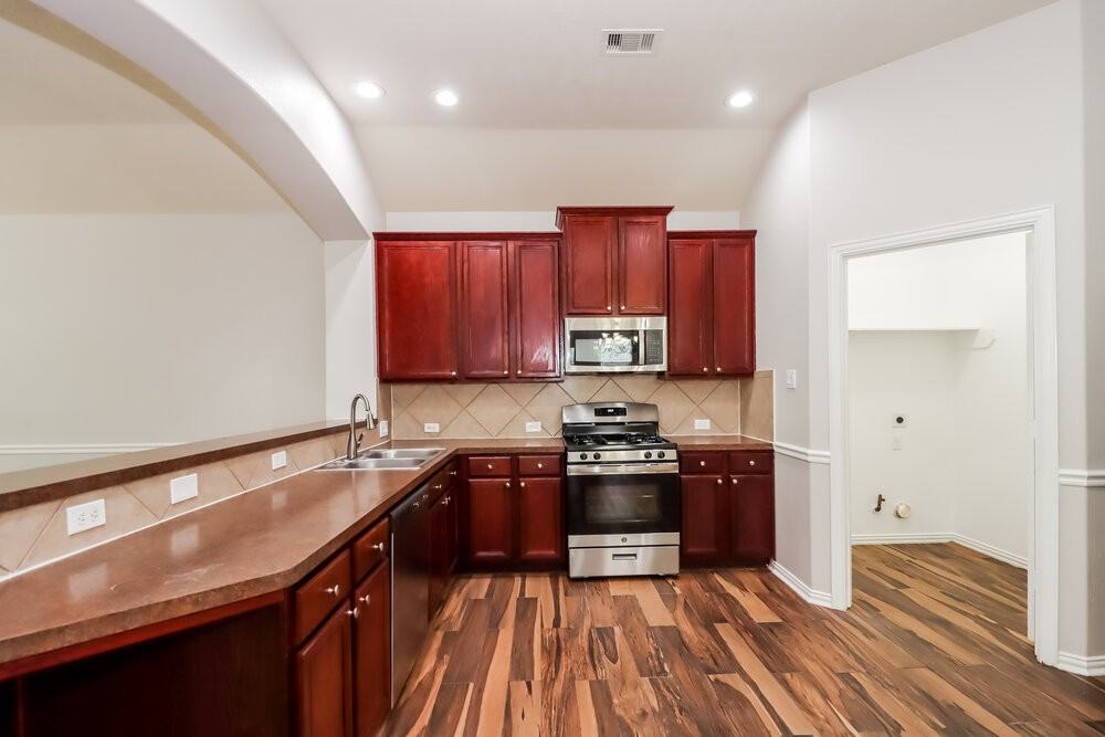 2618 Key West Dr - Photo 7 of 16