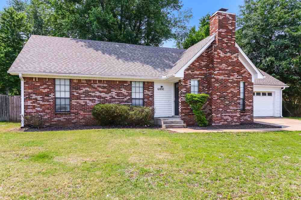 6891 Autumnhill Ln - Photo 3 of 16