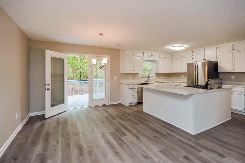9136 Tara Dr Sw - Photo 6 of 17