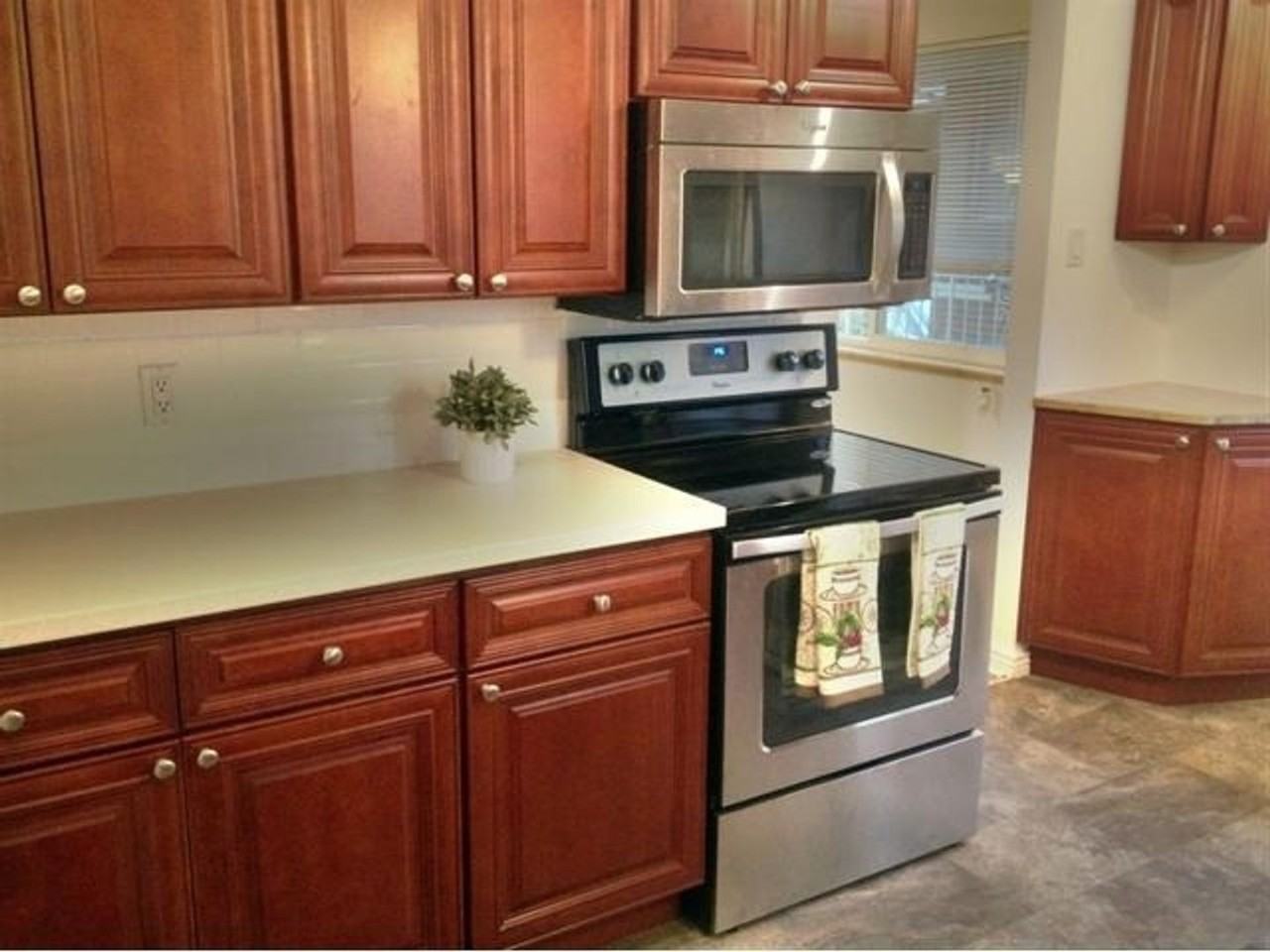 2015 Marshall Street - Photo 2 of 23