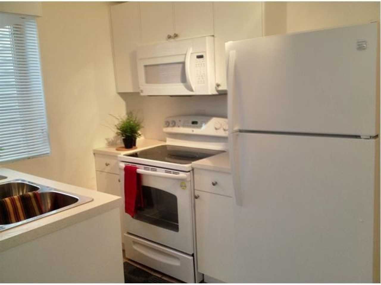 2015 Marshall Street - Photo 3 of 23