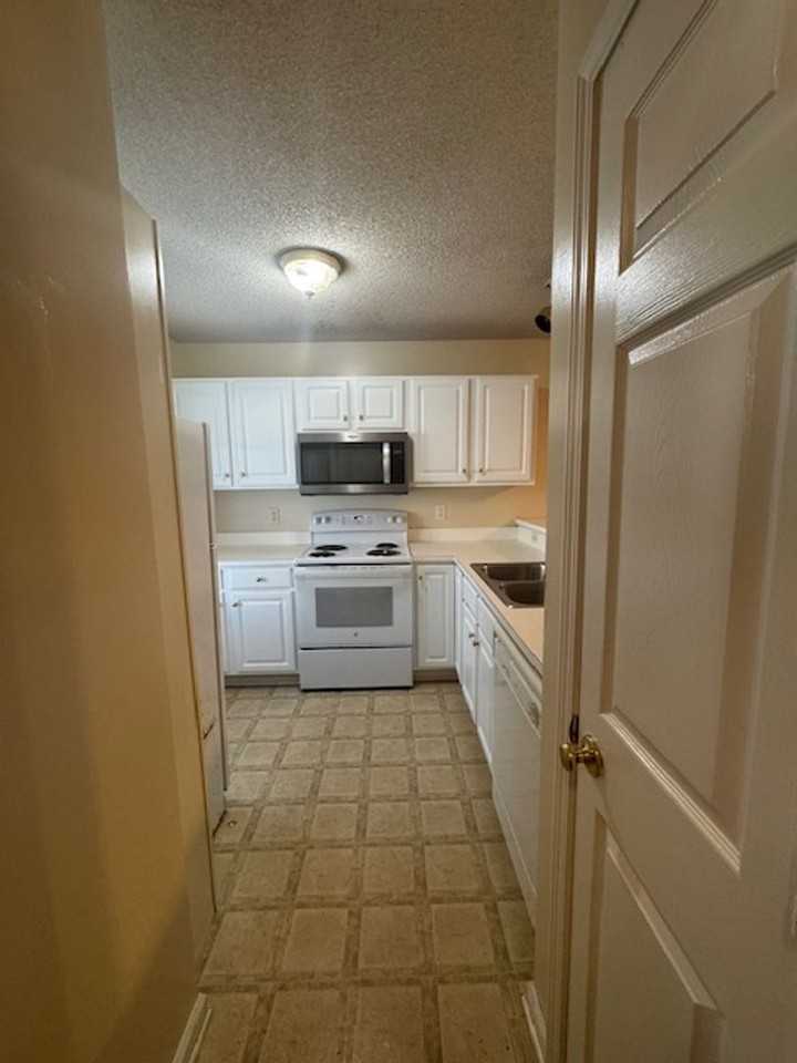 4639 Mcclelland Dr #Q104 - Photo 3 of 17
