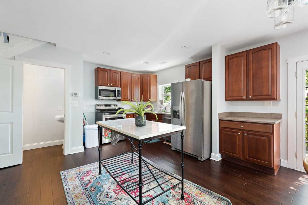 107 E Clifton Ave #1234538P - Photo 7 of 28