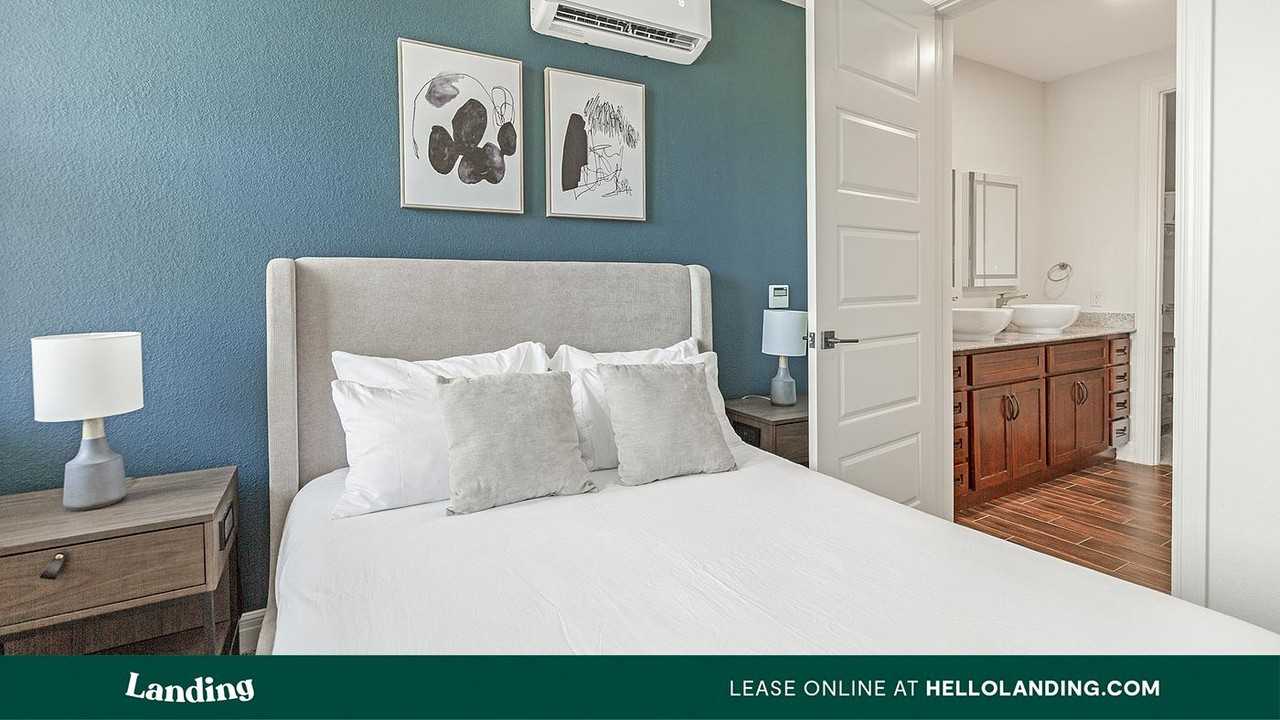 6743 W 135th St. - Photo 3 of 50