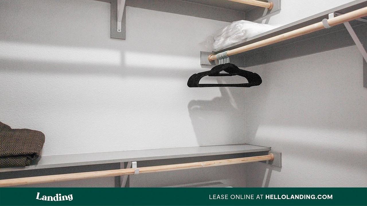 3706 Goodwin Ave - Photo 6 of 50