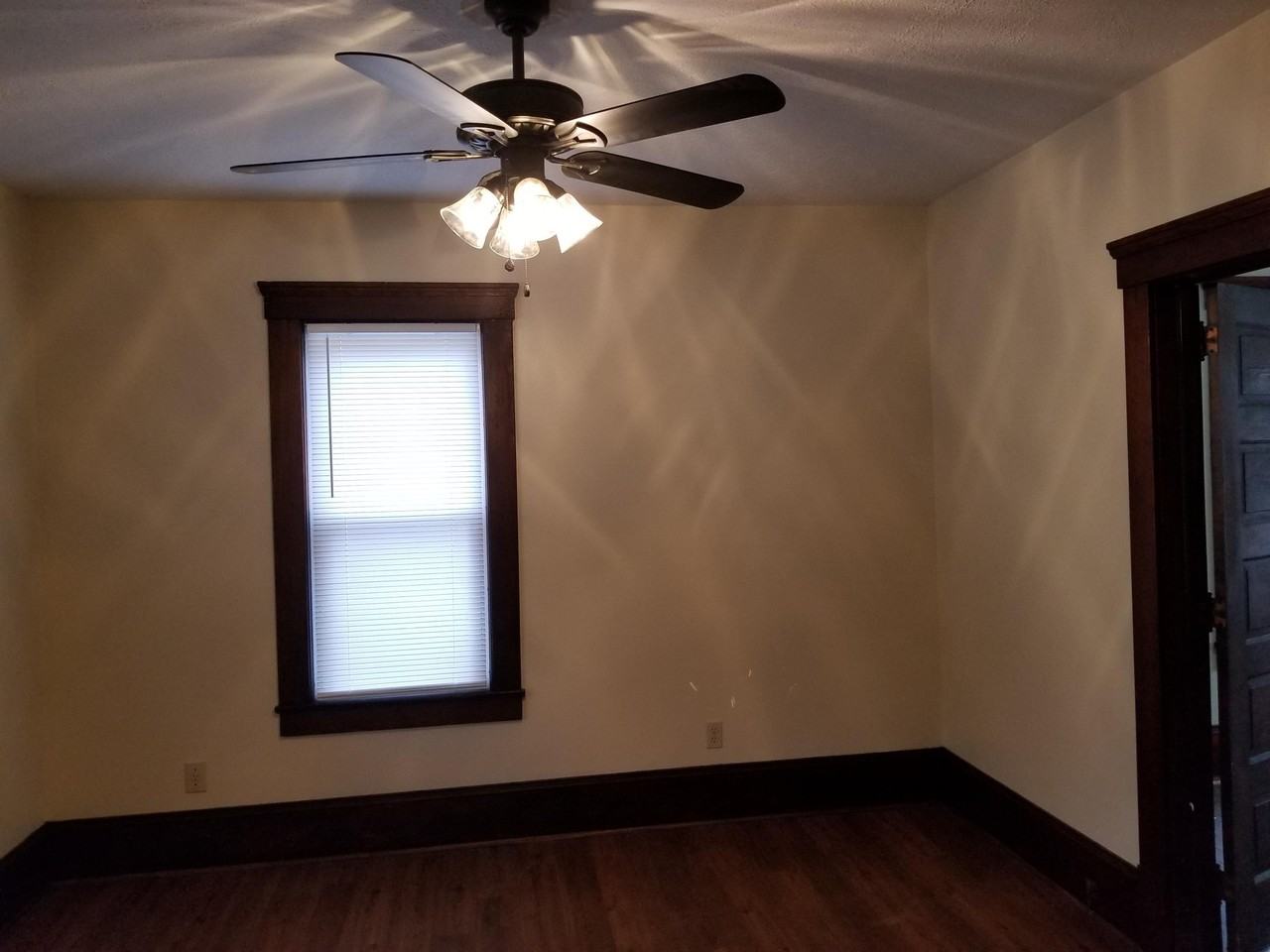 429 Lake Street - Photo 7 of 17