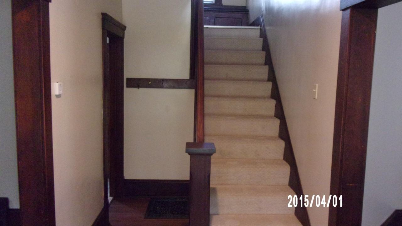 429 Lake Street - Photo 2 of 17