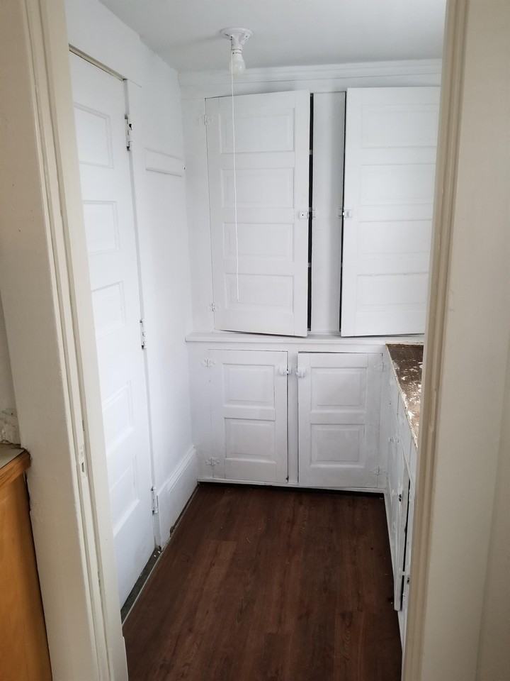 429 Lake Street - Photo 6 of 17