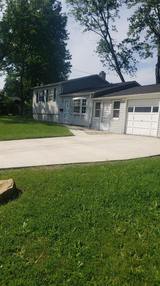3676 Charring Cross Dr - Photo 5 of 19