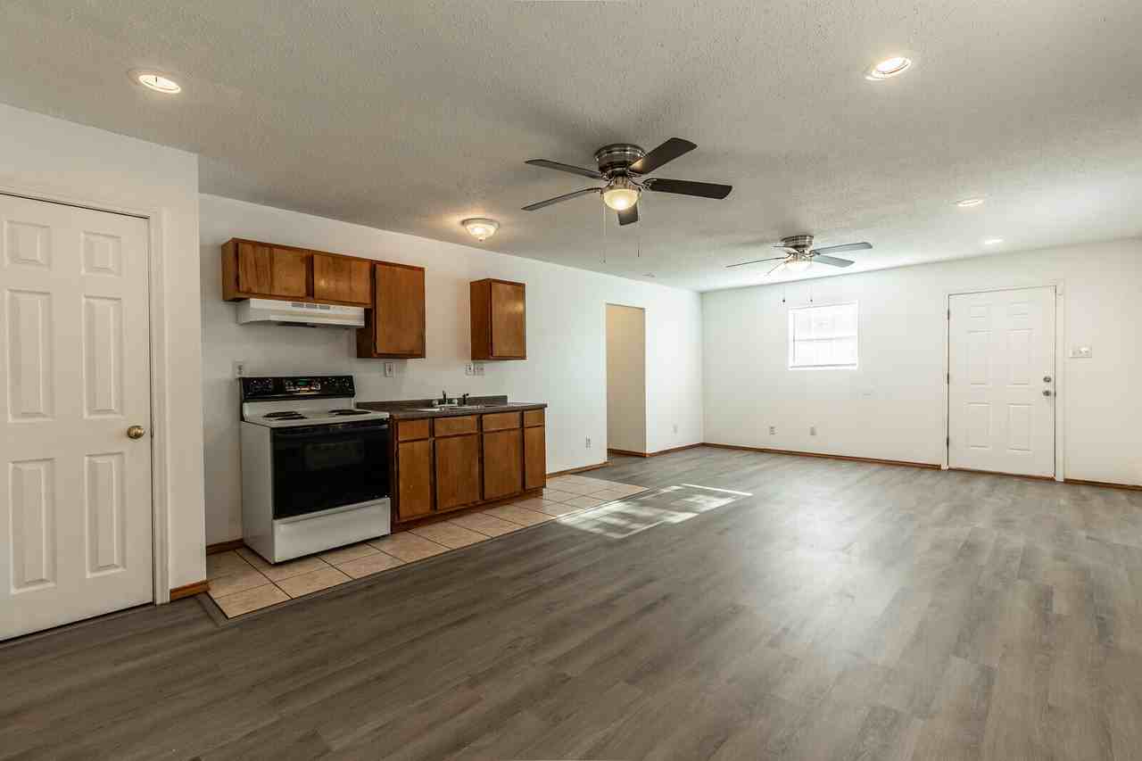 140 County Road - Photo 6 of 20