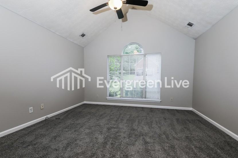 7765 Bar Harbor Dr - Photo 5 of 16