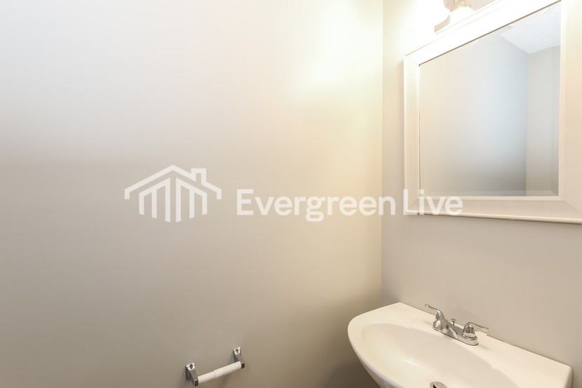 7765 Bar Harbor Dr - Photo 7 of 16