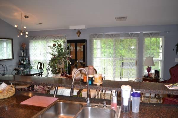 9186 Yarmouth Dr #E - Photo 4 of 13