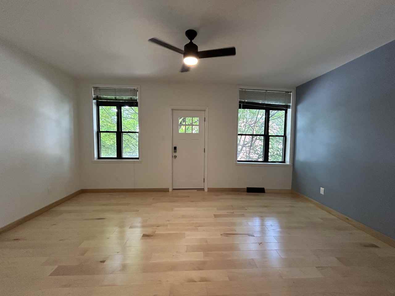 5149 Penn Ave #1 - Photo 2 of 10