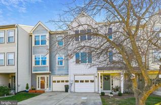 933 Oakmoor Dr - Photo 1 of 1