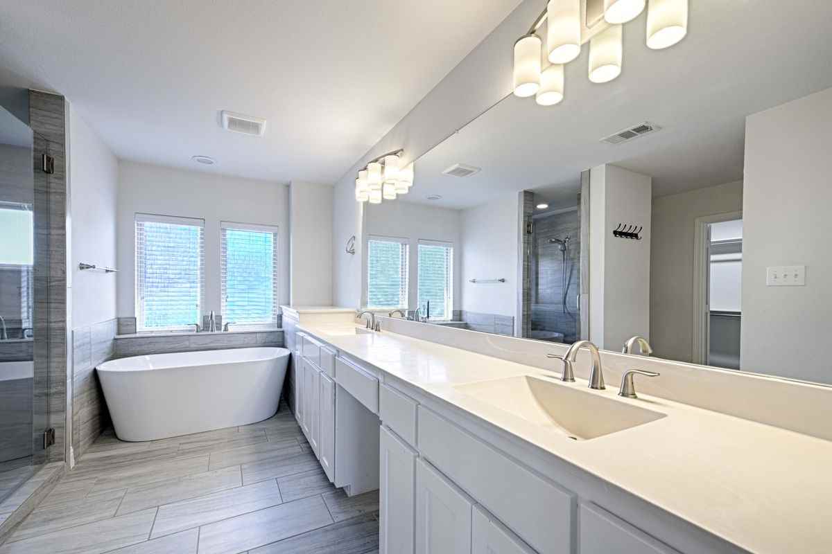 4524 Del Rey Ave - Photo 3 of 8