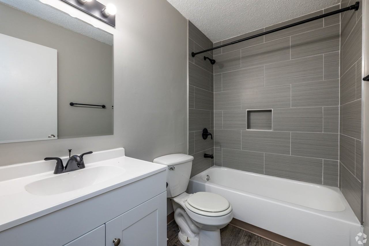 Emerald Hills Apartments - Photo 2 of 50