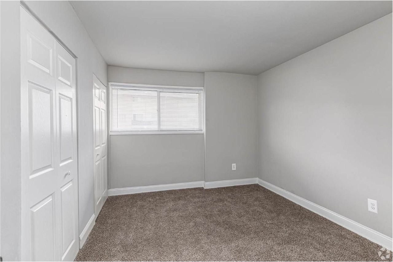 Madison Gardens Apartments - Photo 7 of 50