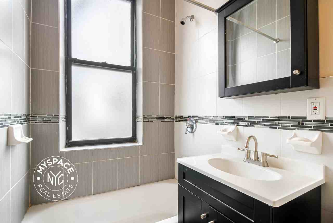 126 Graham Ave #3F - Photo 6 of 6