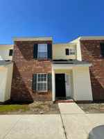 featured image of 601 Main St