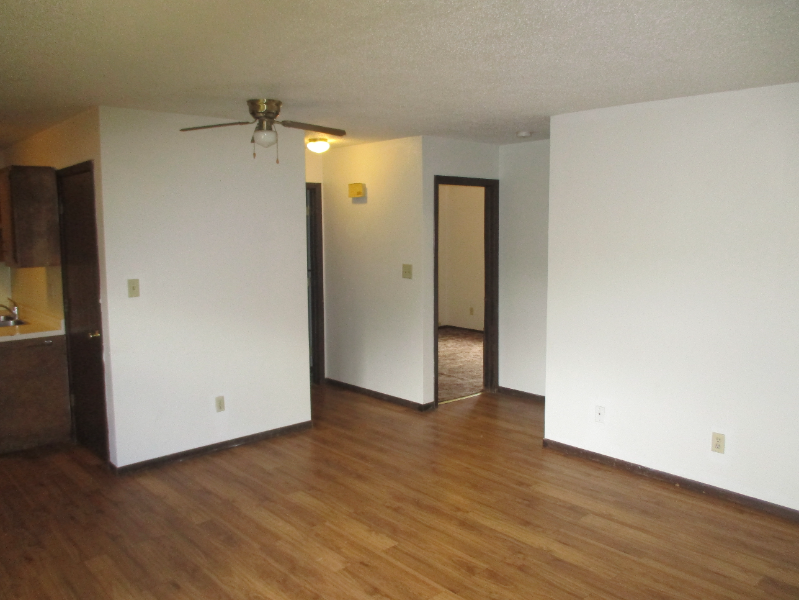 508 9th St N #3 - Photo 4 of 7