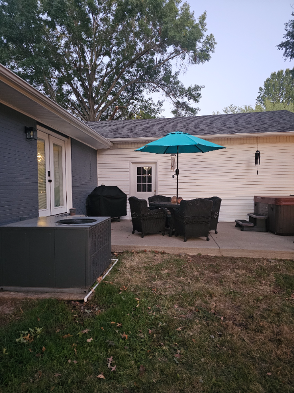 6785 Greenfield Dr - Photo 3 of 14