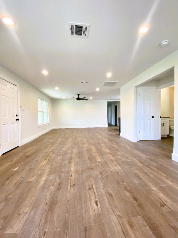 10888 State Park Rd - Photo 2 of 20