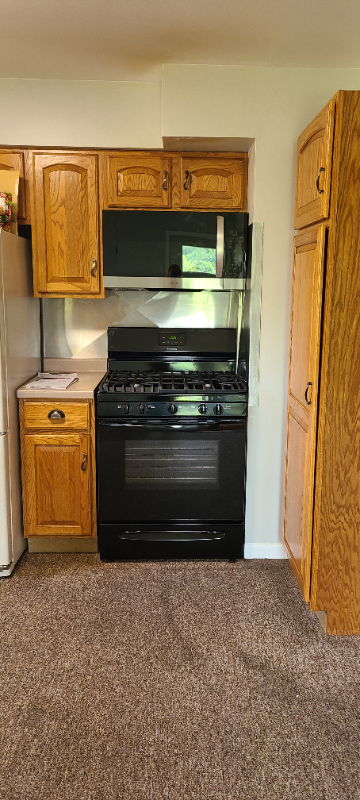 1200 Ingot St - Photo 2 of 15