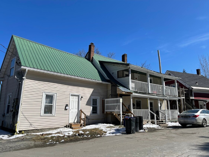 13 Foster St #3 - Photo 5 of 5