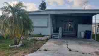 917 50th Avenue Plz W - Photo 1 of 1